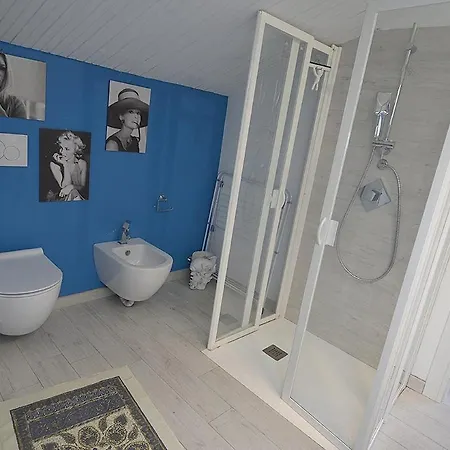 Light Blu House Dormelletto