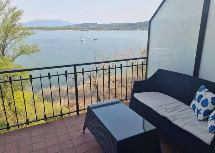 Light Blu House 아파트